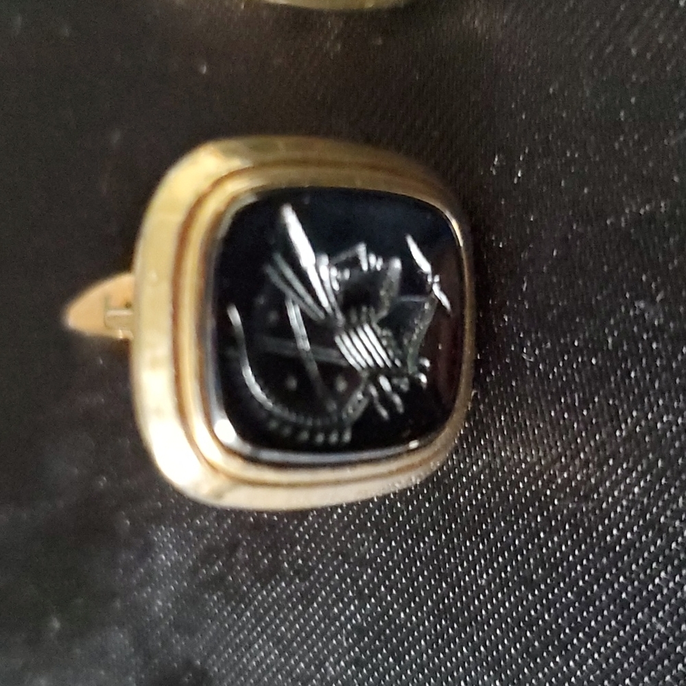 Cufflinks - Picture 4 of 4